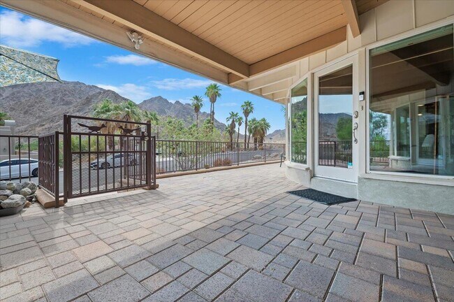 Building Photo - 54925 Avenida Ramirez