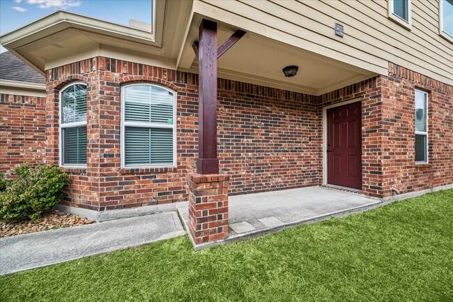 Building Photo - 5307 Espuela Ln