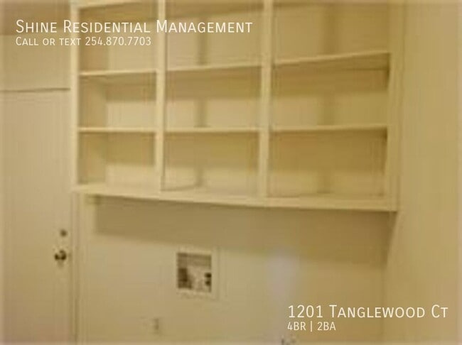 Building Photo - 1201 Tanglewood Ct