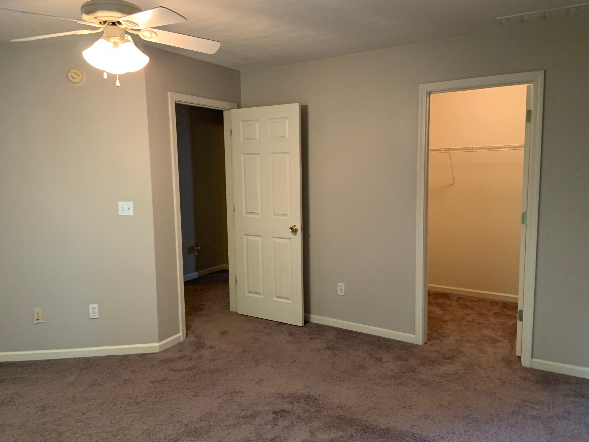 Building Photo - 3880 S Cramer Cir