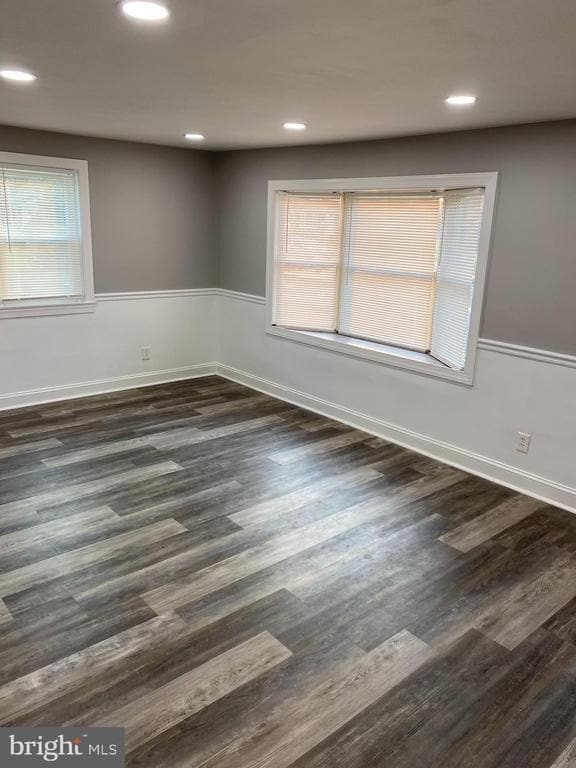 Building Photo - 404 Abbott Rd