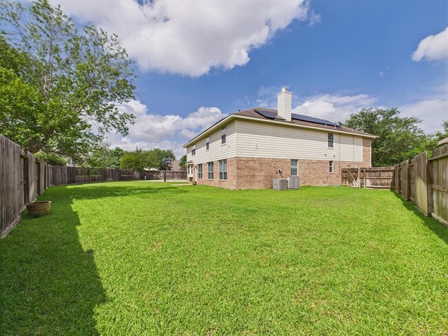 Building Photo - 26306 Shady Walk Ln