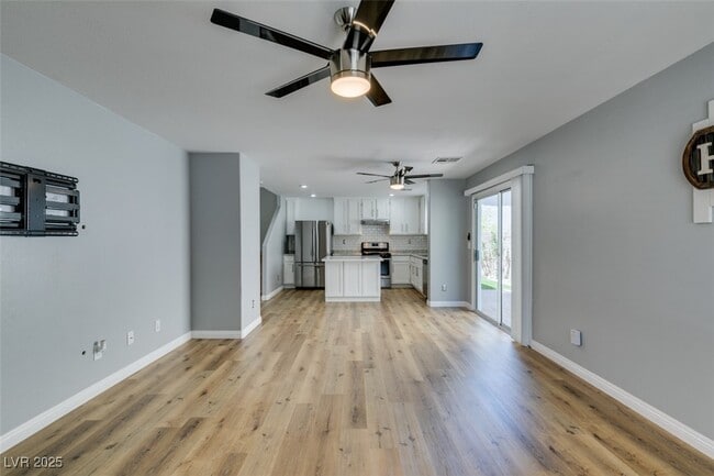 Building Photo - 120 Tansy Ct