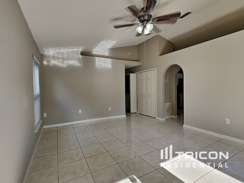 Building Photo - 507 Beasley Ct