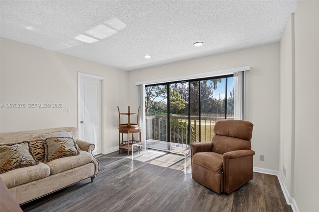 Building Photo - 5310 Fountains Dr S