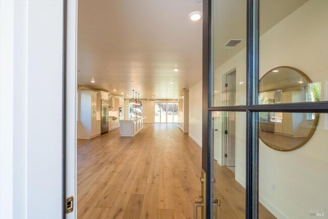 Building Photo - 1980 Bent Tree Pl