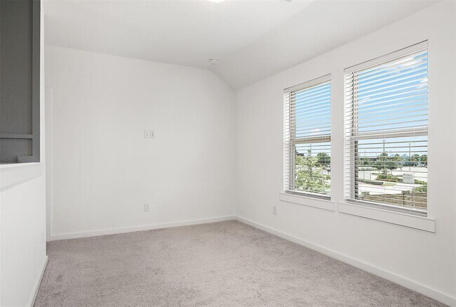 Building Photo - 3305 Cornflower Coast Ct
