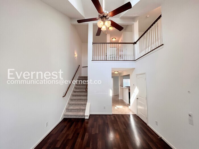 Building Photo - 4014 Rhythm Dr