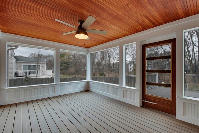 Building Photo - 58 Southfield Rd