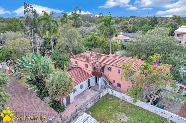 Building Photo - 12287 NE 7th Ave