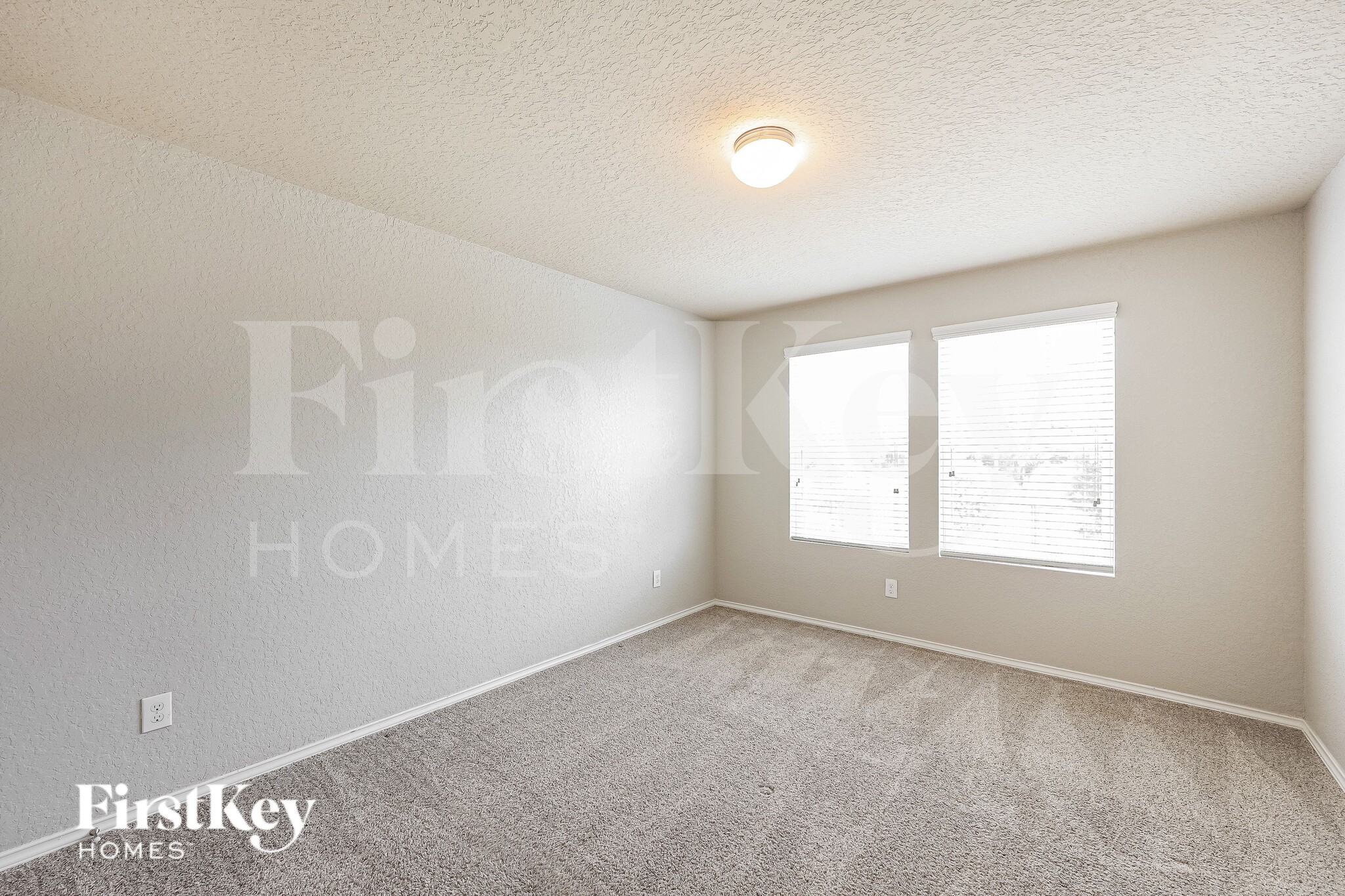 Building Photo - 32079 Camellia Bnd