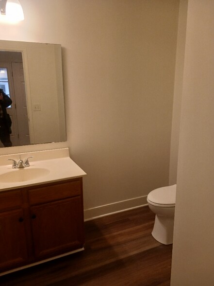 Building Photo - 48 Harvest Rd