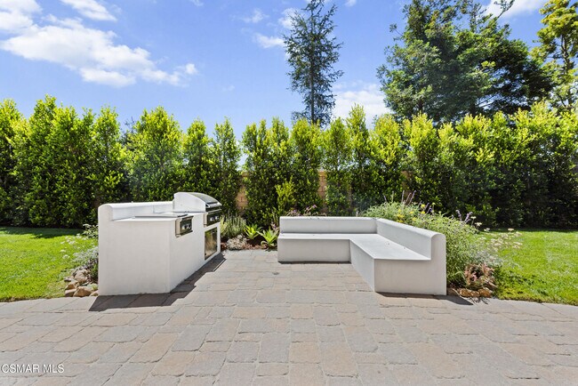 Building Photo - 4372 Via Juanita