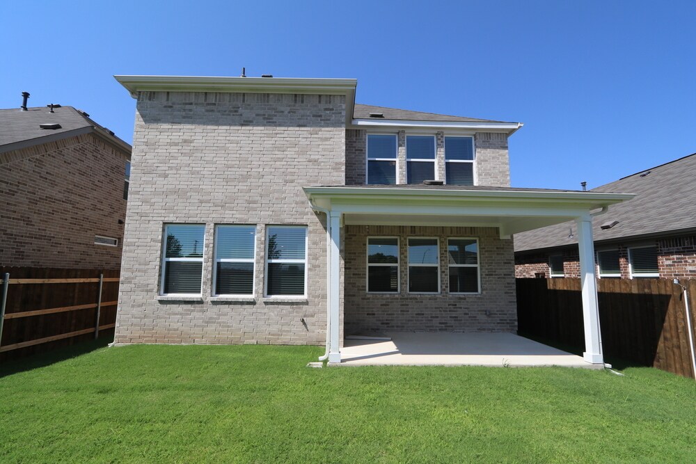 Building Photo - 1607 Alana Falls Ave