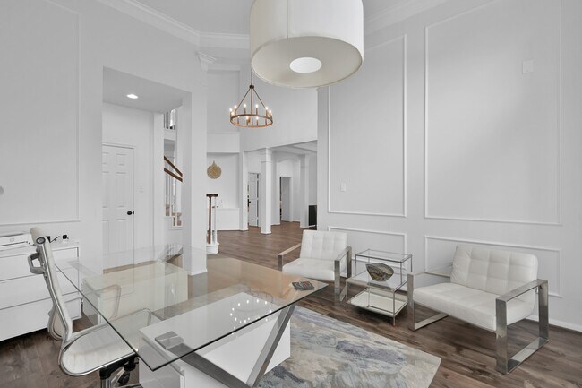 Building Photo - 163 N Concord Forest Cir