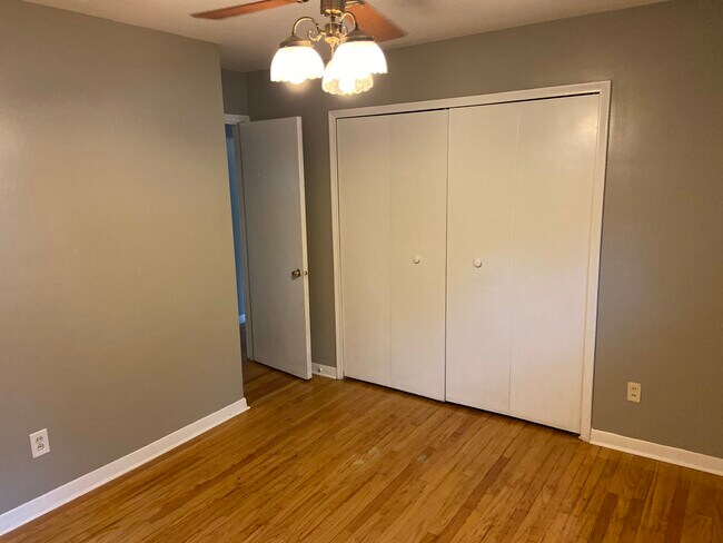 BR DOUBLE CLOSETS - 1643 Fairview Ave
