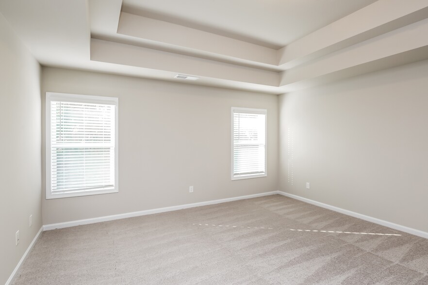 Building Photo - 3425 Sugarberry Dr