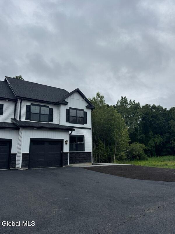 Building Photo - 471 Grooms Rd
