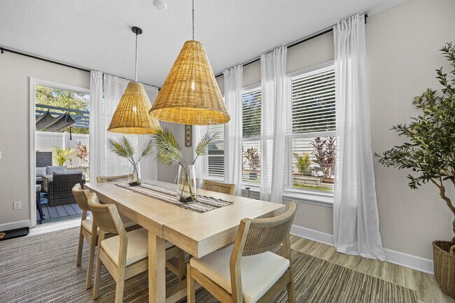 Building Photo - "Luxurious Furnished Home with 4-Bed, 3-Bath, Swim Spa Fenced Yard Golf Cart steps to the beach!"