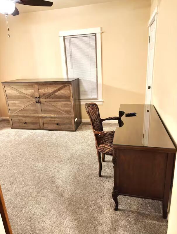 Building Photo - 2853 S Ellen St