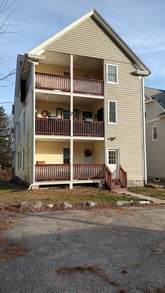 Building Photo - 151 Bunker Hill Ave