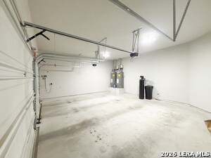 Building Photo - 268 Englewood Ln