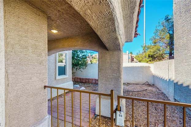 Building Photo - 1425 Bow Creek Ct