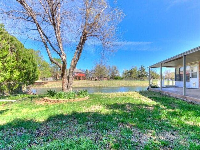 Building Photo - 7317 Louisburg Dr