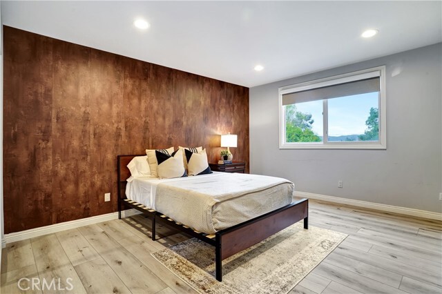 Building Photo - 23022 Peacock Ct