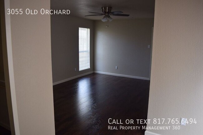 Building Photo - 3055 Old Orchard Ln