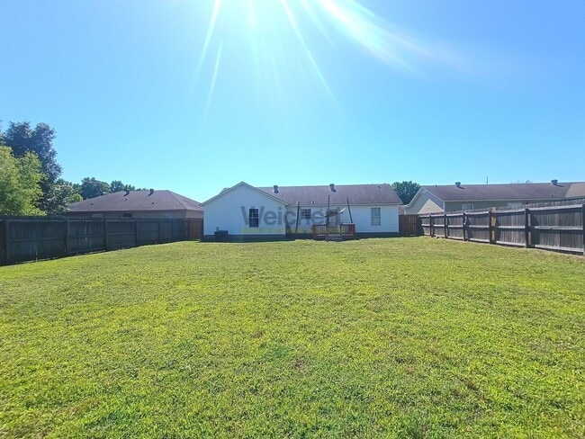 Building Photo - 3Bed/2Bath house on dead-end road