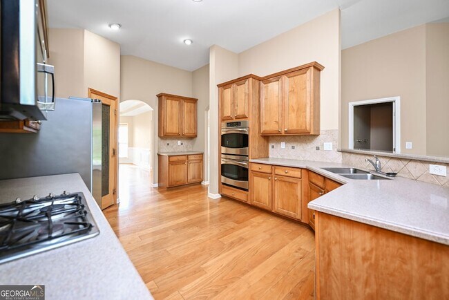 Building Photo - 317 Granite Way
