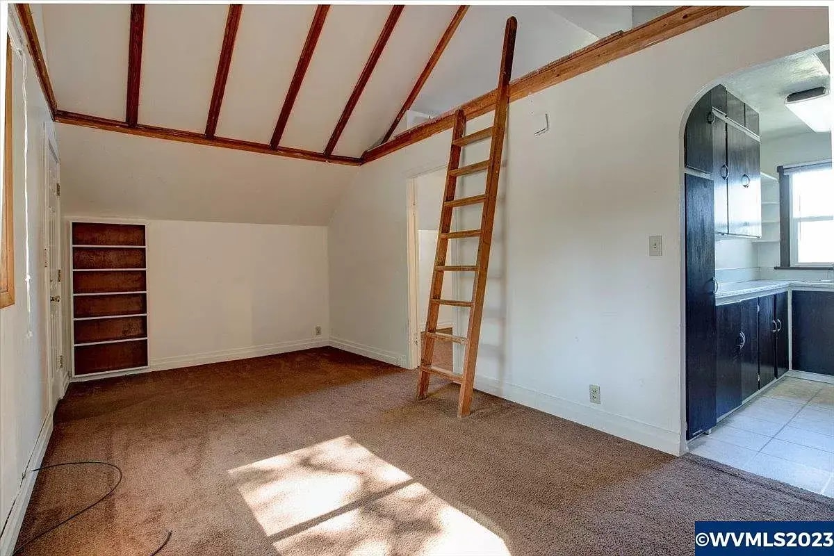 Building Photo - 624 NW 11th St