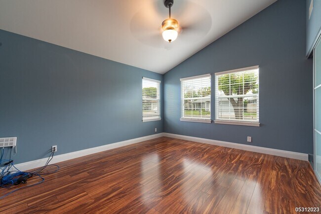 Building Photo - $4,200 | 3br/2ba Single Family Home in Kum...