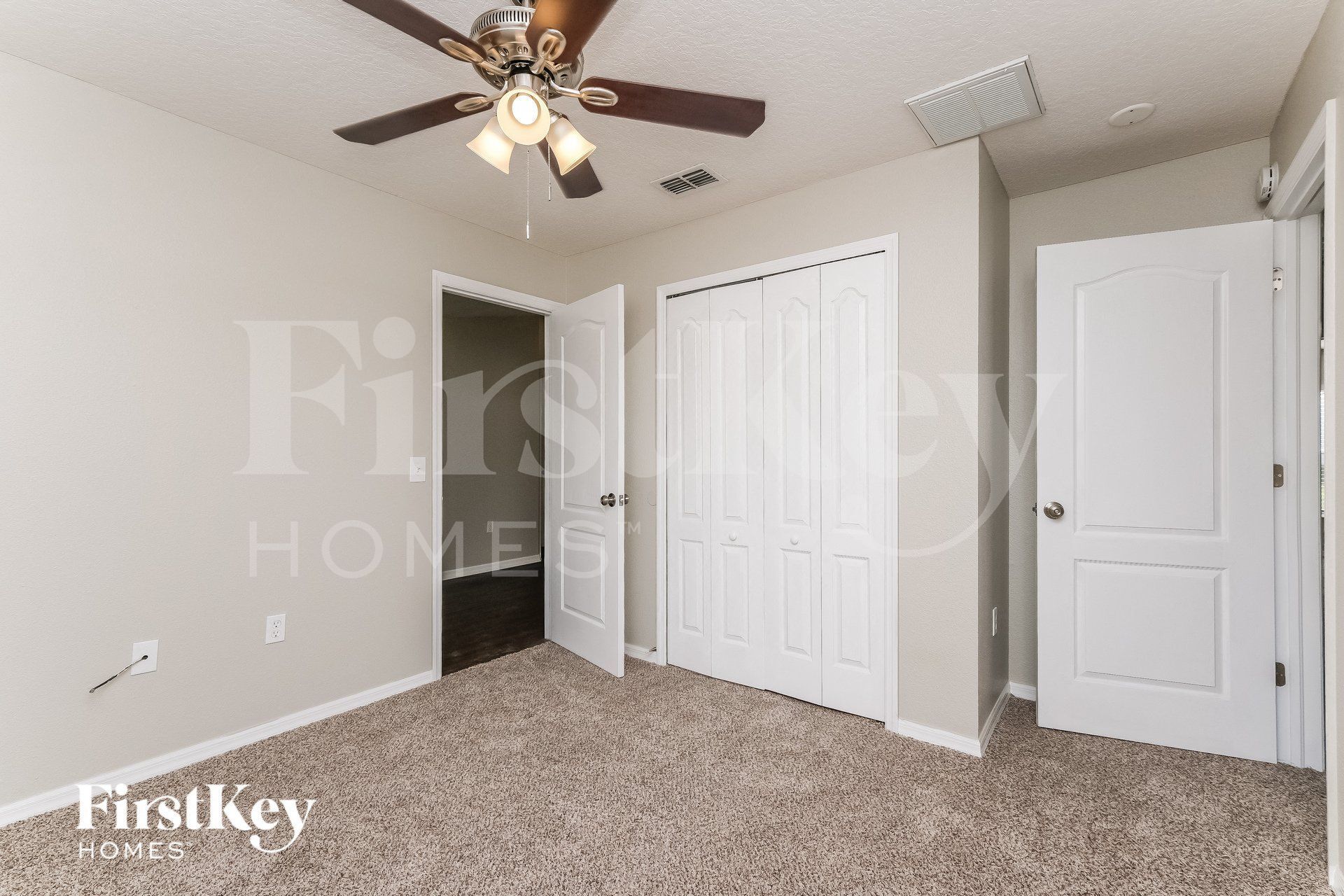 Building Photo - 10121 Briar Cir