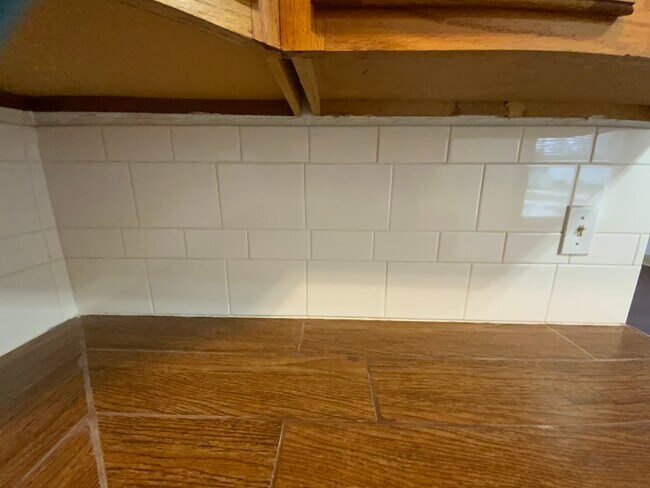 Building Photo - 1911 Ricouard Rd