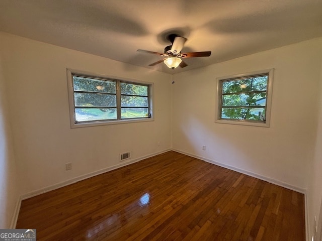 Building Photo - 3961 Lindsey Dr