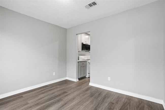 Building Photo - 12226 Kings Meadow Dr