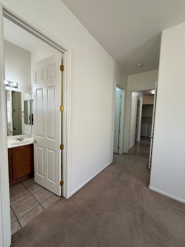 Building Photo - 6470 E Kilkenny Pl