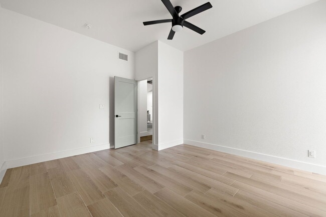 Building Photo - 10418 Doc Holliday Trail