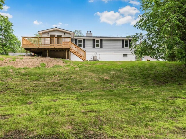 Building Photo - 3 Idlewild Dr