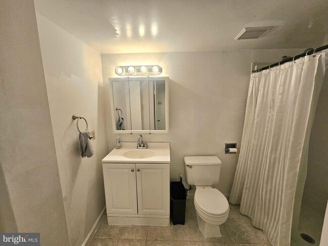 Building Photo - 3220 Alice Ct