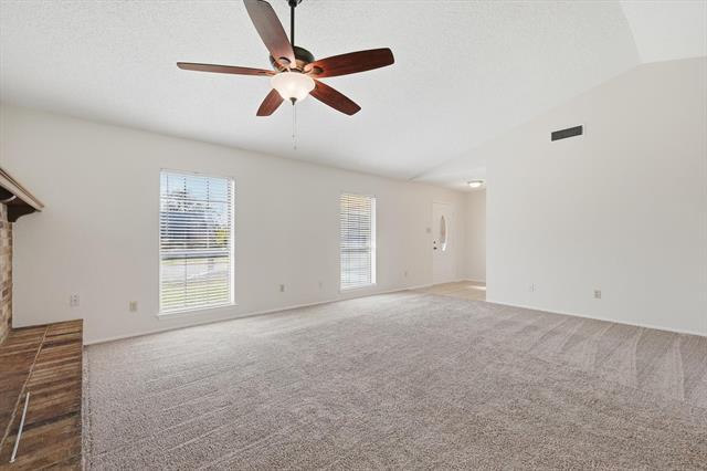 Building Photo - 513 Mack Dr