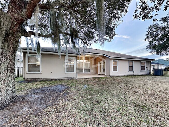 Building Photo - 13994 Fish Eagle Drive East
