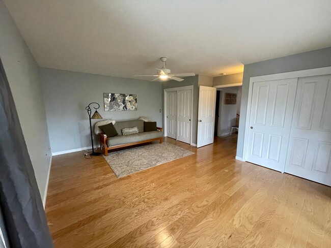 Building Photo - Charming Alta Sierra Home