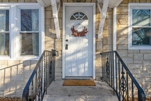 Building Photo - 4538 Colfax Ave N