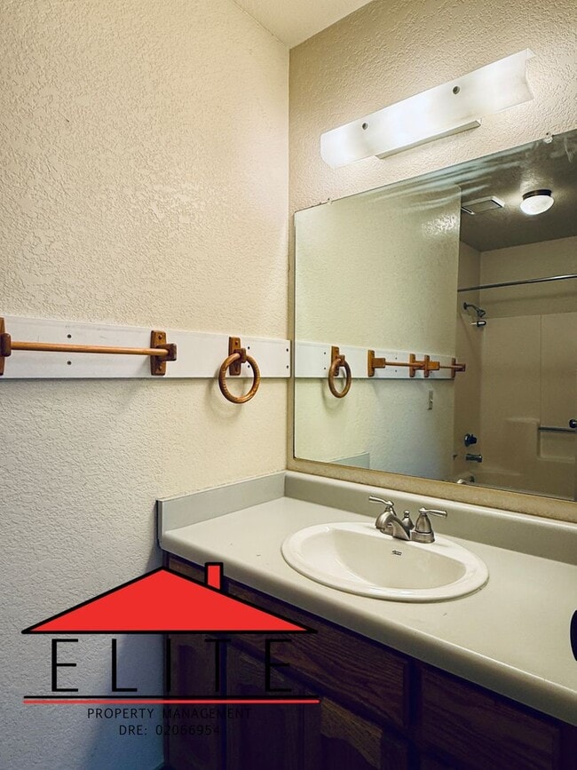 Building Photo - AVAILABLE SOON!!