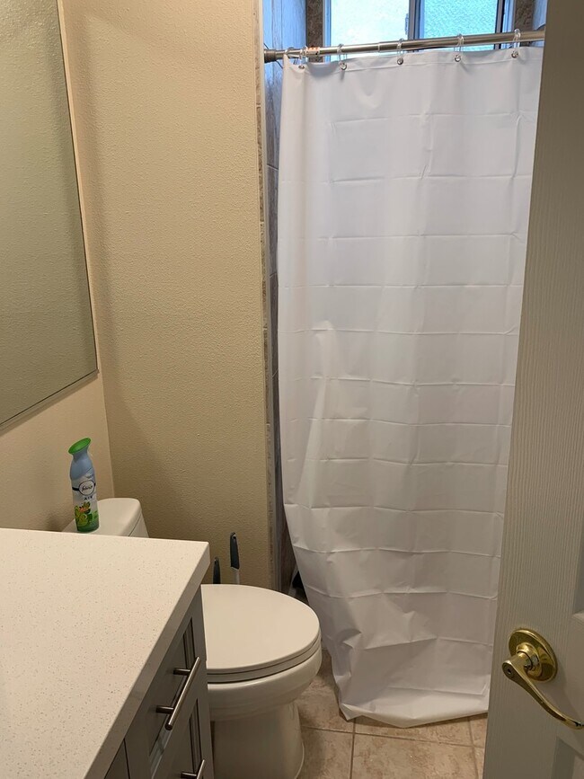 Building Photo - Newer Evergreen home faces neighborhood park - Great Evergreen schools