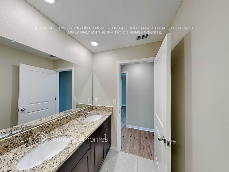 Building Photo - 13345 Willow Bluestar Lp