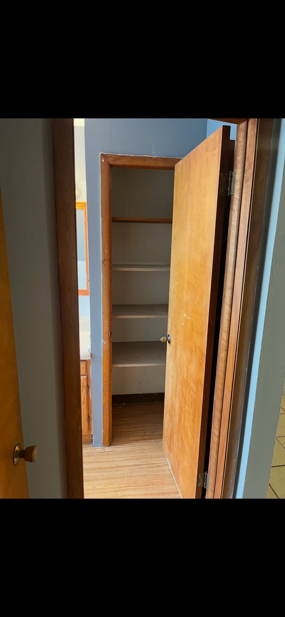 Building Photo - 100 Vana Dr